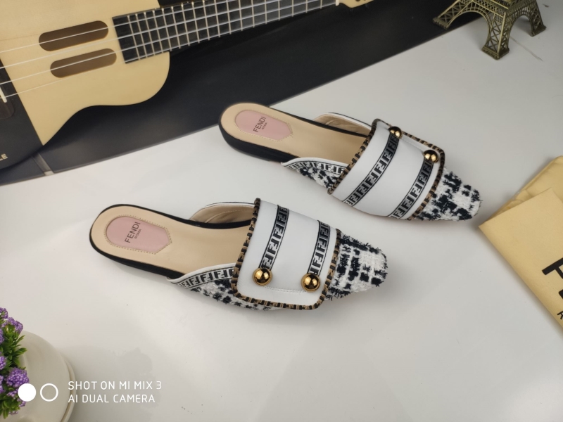 Fendi Slippers